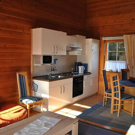 بيت للعطل Doll *