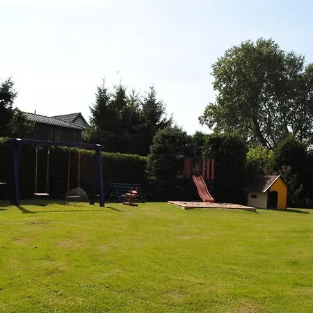 بيت للعطل Doll *