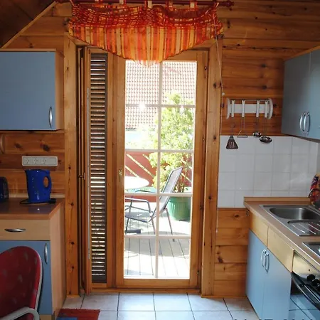 Doll بيت للعطل *